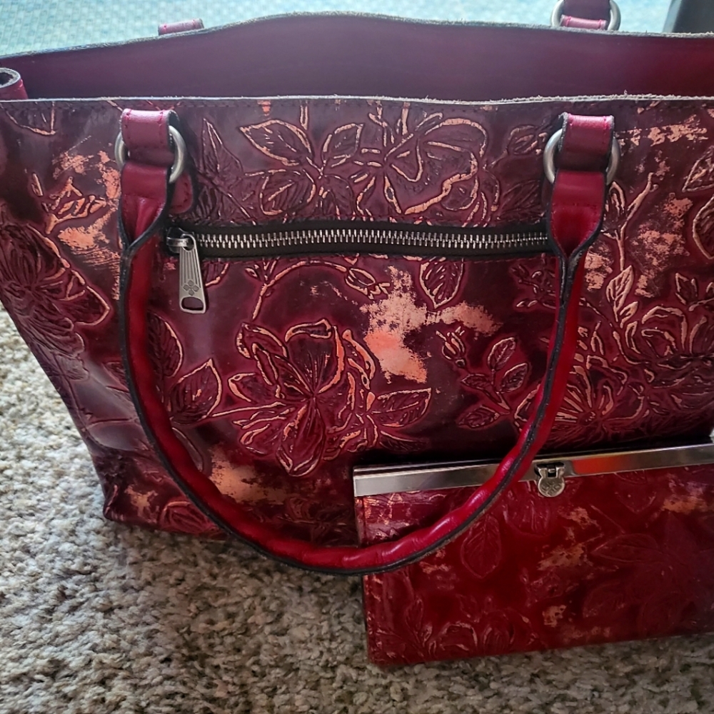 Gorgeous Patricia Nash Zancona Berry Red Bag and Matching Wallet